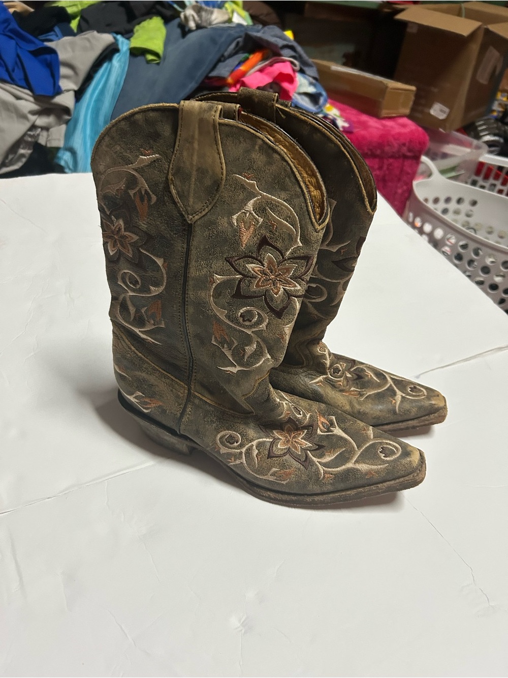 Rocky Brown Floral Embroidered Combat Cowboy Boots